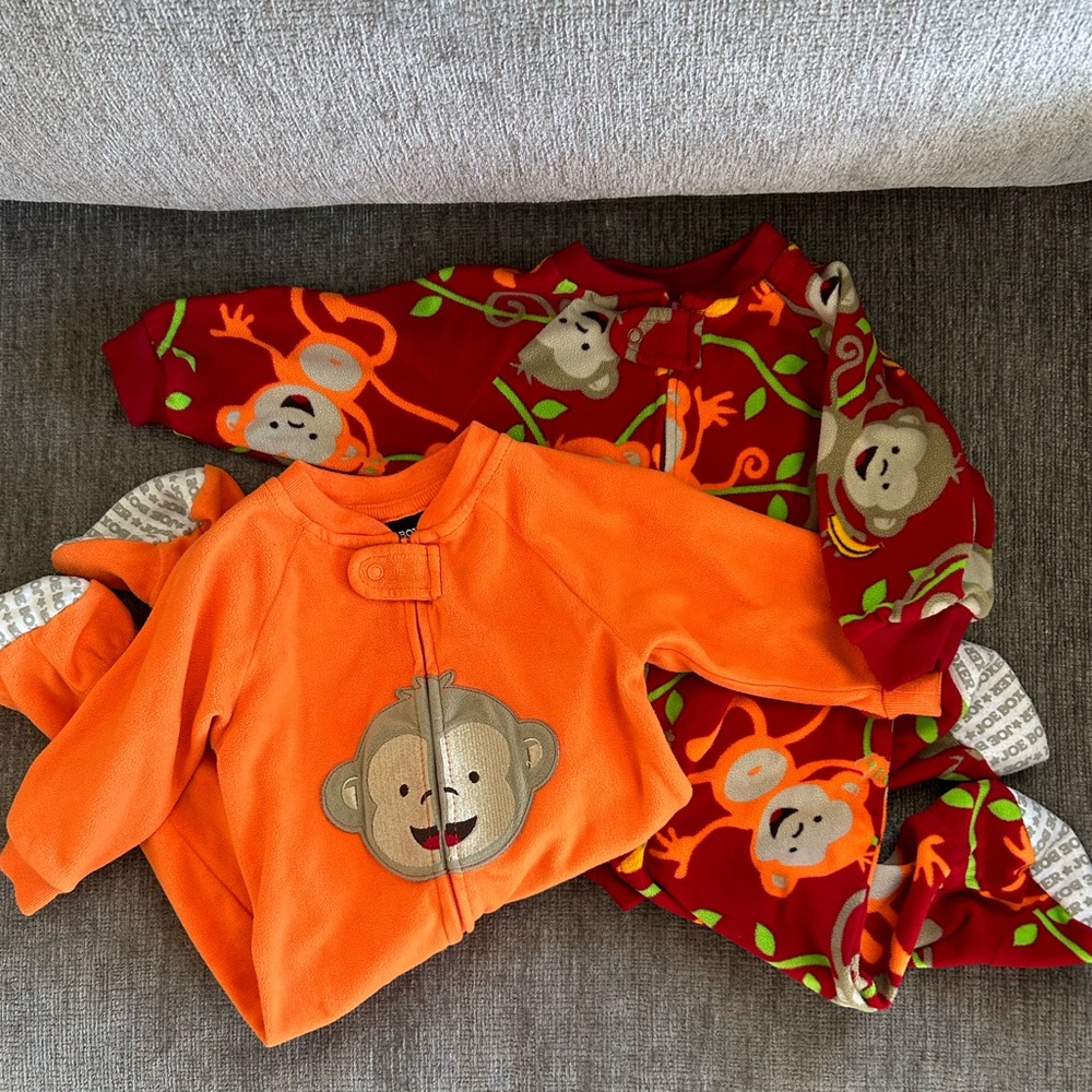 Joe Boxer 6-9m Fleece Footie Monkey Pajamas